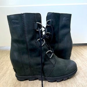 Black Sorel Women's Joan of Arctic Wedge II Boots